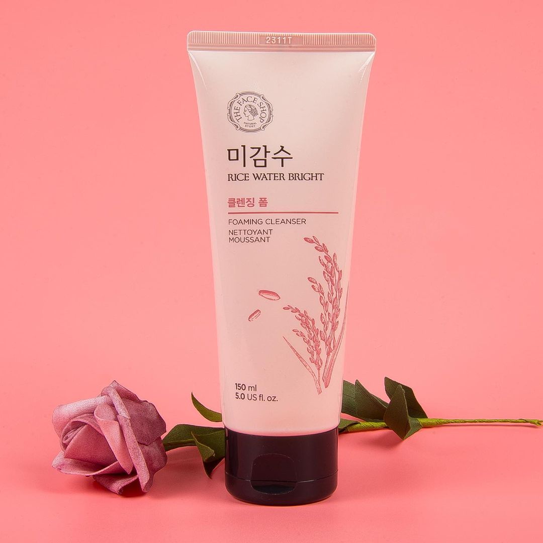 The Face Shop Rice Water Bright Facial Foaming Cleanser 150ml