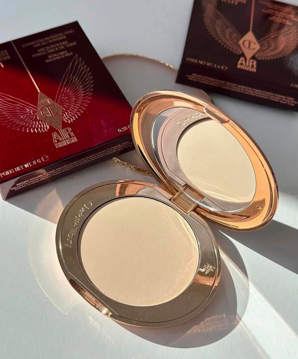 Charlotte Tilbury Airbrush Flawless Pressed Powder / Setting Powder 8g - Made in Italy