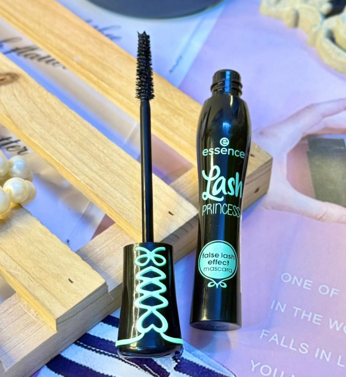 Essence Lash Princess Crazy Volume Mascara